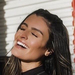 Haileyjulia, 28 (TikTok Star)