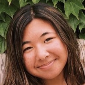 HaileysCraftyCorner, 22 (Звезда Youtube)