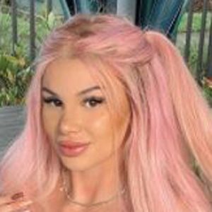 Haley Cureton, 27 (現實之星)