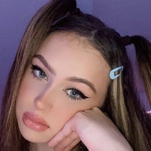 Haley Morales image 4