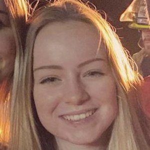 Halie Pettit image 7