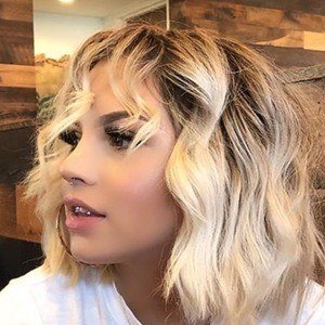 Halle Kirk, 25 (Instagram明星)