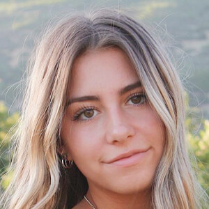 Halle Sandberg image 3