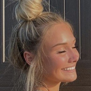 Hallerhein, 21 (TikTok Star)