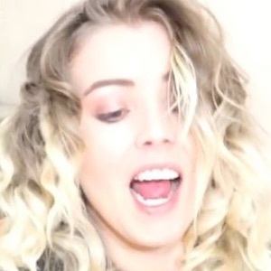 Hammylux, 39 (YouTube Star)