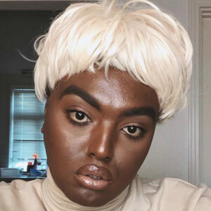 Hamsa Yassin, 26 (YouTube Star)