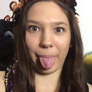 Hana FandomReactions, 27 (YouTube Star)