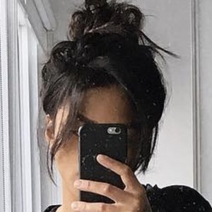 handpushed, 33 (TikTok Star)