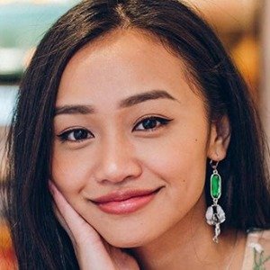 Hang T Nguyen image 4