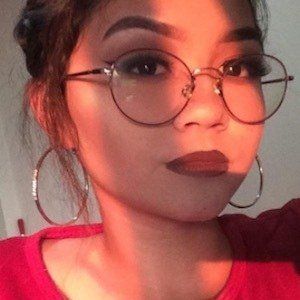 Hanna Abner, 22 (YouTube明星)