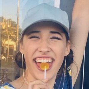 Hanna Eyre, 24 (Reality Star)