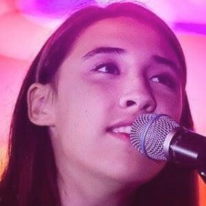 Hanna Eyre, 24 (Reality Star)