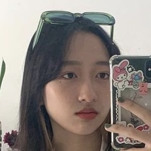 Hannah Bahng image 6