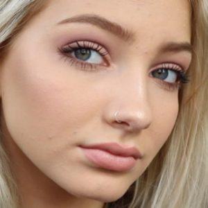 Hannah Blair image 2