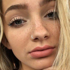 Hannah Blair image 6