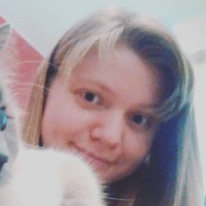 Hannah Brown, 36 (YouTube Star)