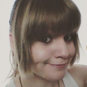 Hannah Brown (YouTube Star) - Age, Birthday, Bio, Facts, Family, Net