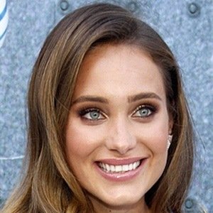 Hannah Jeter image 7