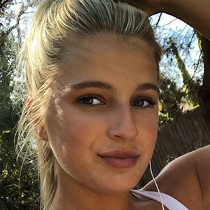 Hannah Orval image 4