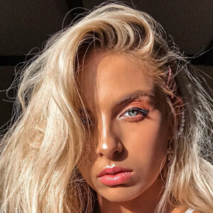 Hannah Perera image 6