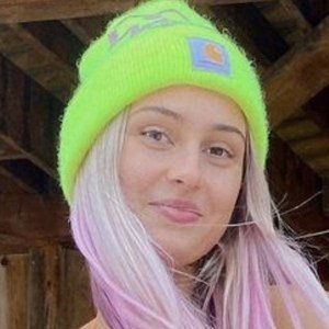 Hannah Ridgeway image 5