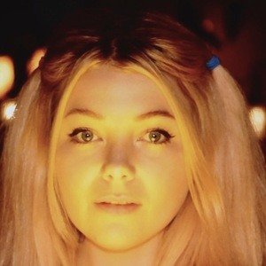 Hannah Snow, 33 (TikTok Star)