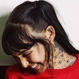 Hannah Snowdon, 32 (Tattoo Artist)