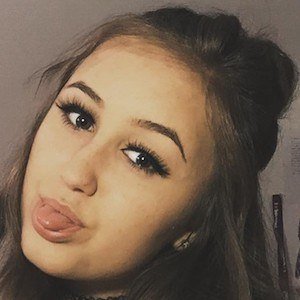 Hannah Stone (2000 - 2017) (YouNow Star)