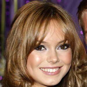 Hannah Tointon image 3