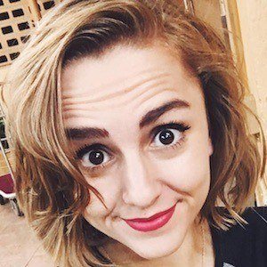 Hannah Witton image 5