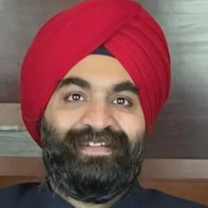 Harjinder Singh Kukreja, 39 (Предприниматель)