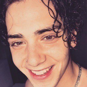 Harri Oakland, 27 (YouTube Star)