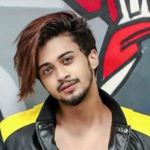 Hasnain Khan, 29 (TikTok明星)