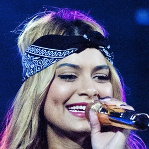 Havana Brown, 40 (Cantante pop)