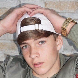 Hayden Clark, 24 (Live.me Star)