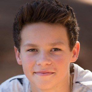 Hayden Summerall, 20 (流行歌手)