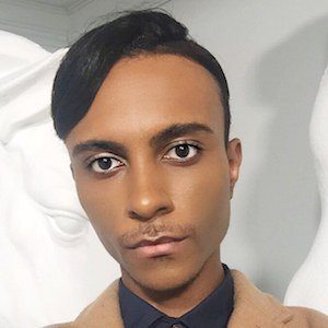 Hayden Williams, 32 (Модельер)