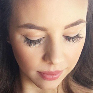 Hayley Paige, 33 (YouTube明星)