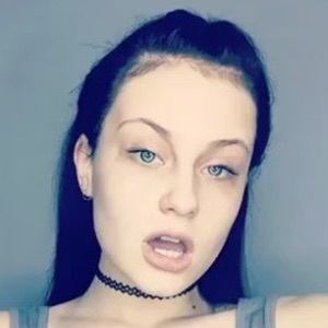 Hayley Stewart, 21 (TikTok Star)