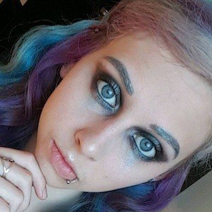 Hayley Wilkins, 28 (YouTube Star)