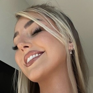 Haz Chadwick, 26 (Estrelas do YouTube)