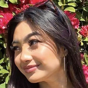 Heather Alexia Santos, 24 (TikTok明星)