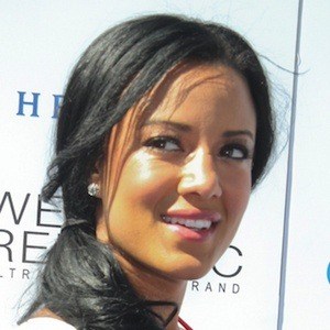 Heather Hemmens image 3
