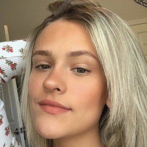 Heaven Knizek, 25 (TikTok明星)