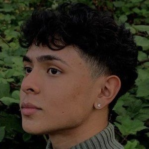 Hector Delgado image 7