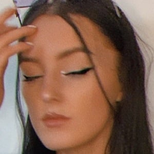 Heidi Cass, 23 (TikTok Star)