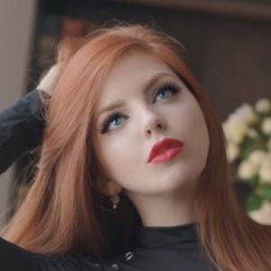 Helen Grube, 35 (Instagram Star)