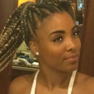 Hencha Voigt image 5