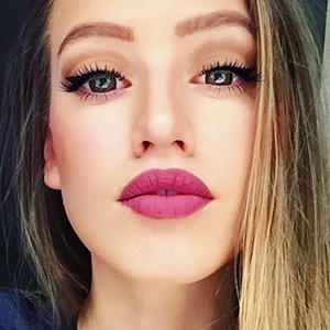 Henriette Kjormo, 28 (TikTok Star)