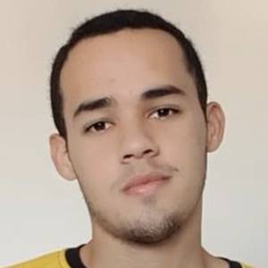 Henrique Souza, 26 (TikTok Star)